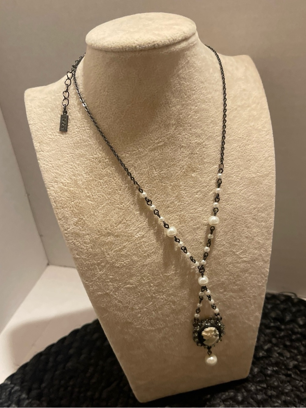 Pearl Drop Cameo Pendant Necklace - Women Jewelry 1928